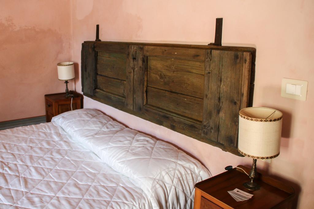 Residenza Fra Le Torri - Charme & Art Gallery Home アレッツォ エクステリア 写真