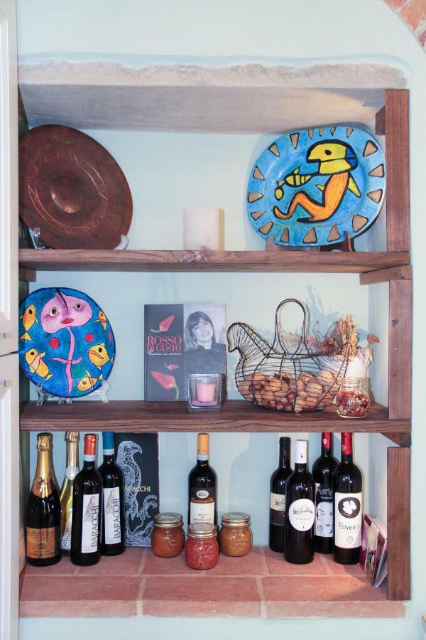 Residenza Fra Le Torri - Charme & Art Gallery Home アレッツォ エクステリア 写真